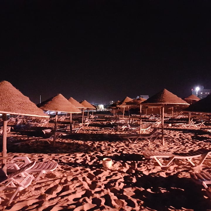 Strand Hotel Club Tropicana & Spa