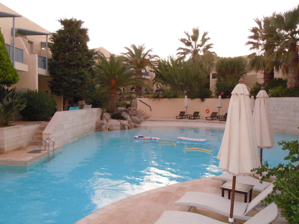 River-Pool Phãea Cretan Malia