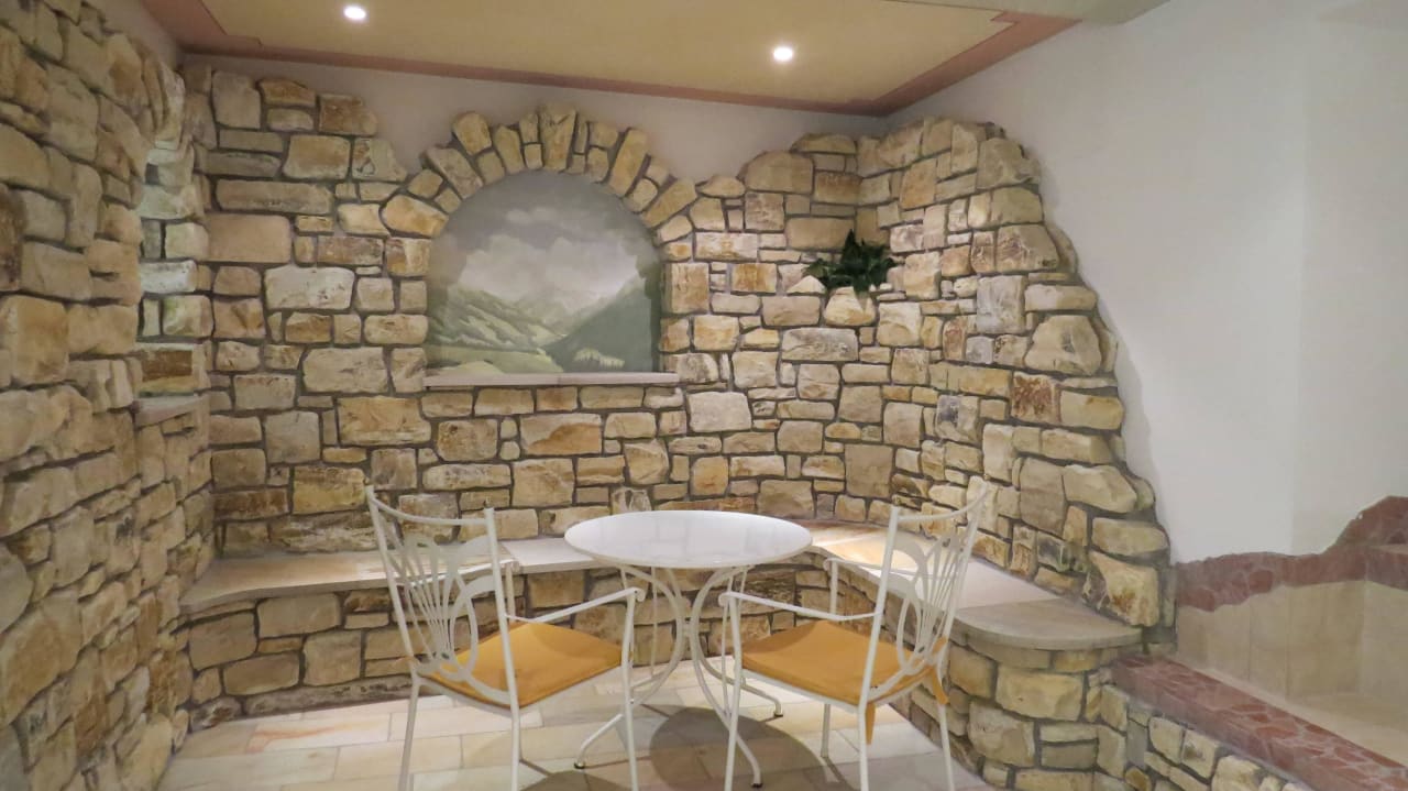 Gemütliches Eck im Hallenbad Auenhotel