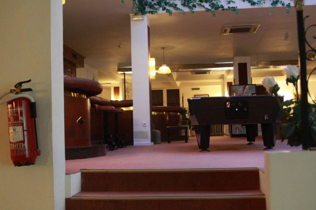 Innenbereich des Hotels Grupotel Rocador