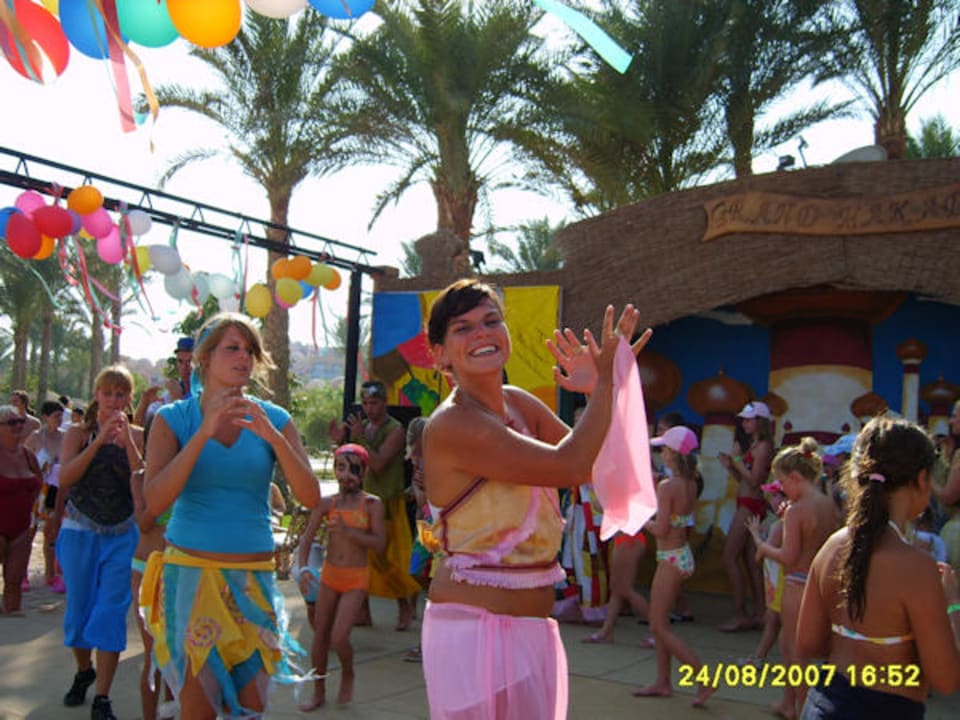 Freundliche Animateure Makadi Palace