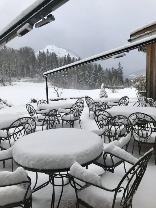 Gartenanlage Alm- & Wellnesshotel Alpenhof