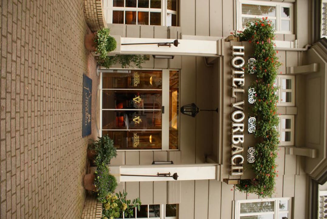 Eingang Hotel Vorbach