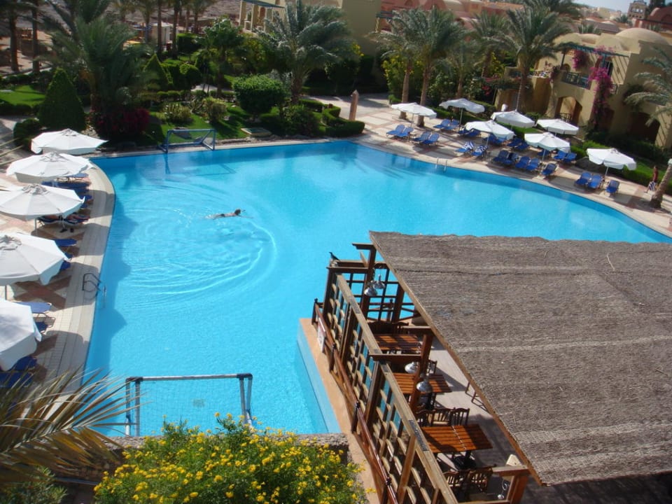 Pool vom Aussichtsturm Jaz Makadina