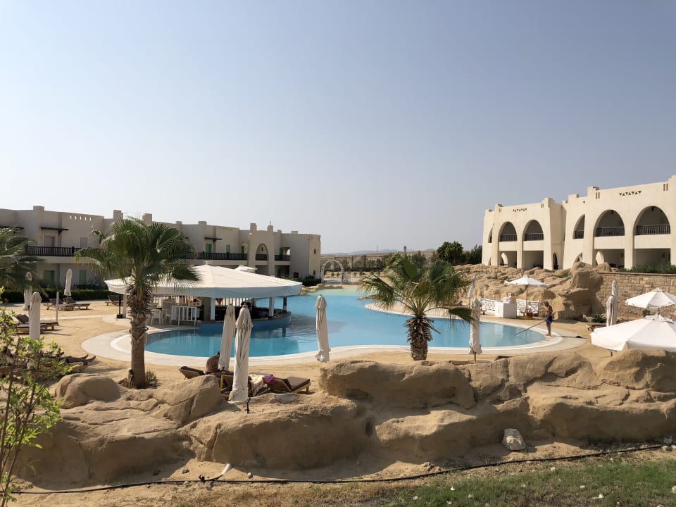 Pool Hilton Marsa Alam Nubian Resort