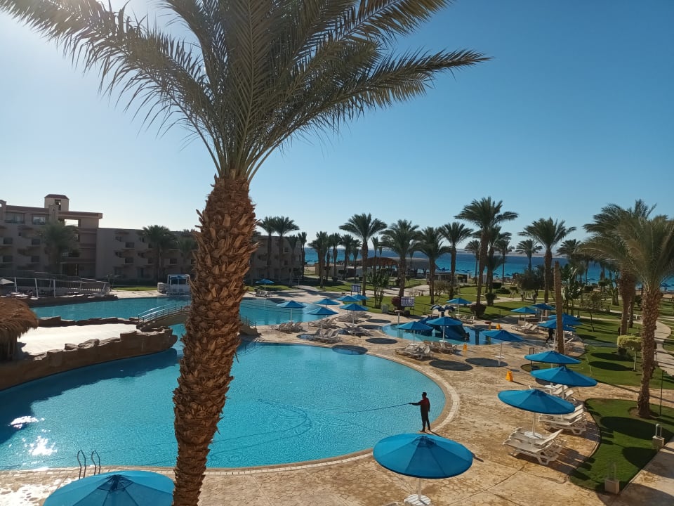 Pool Pyramisa Beach Resort Sahl Hasheesh