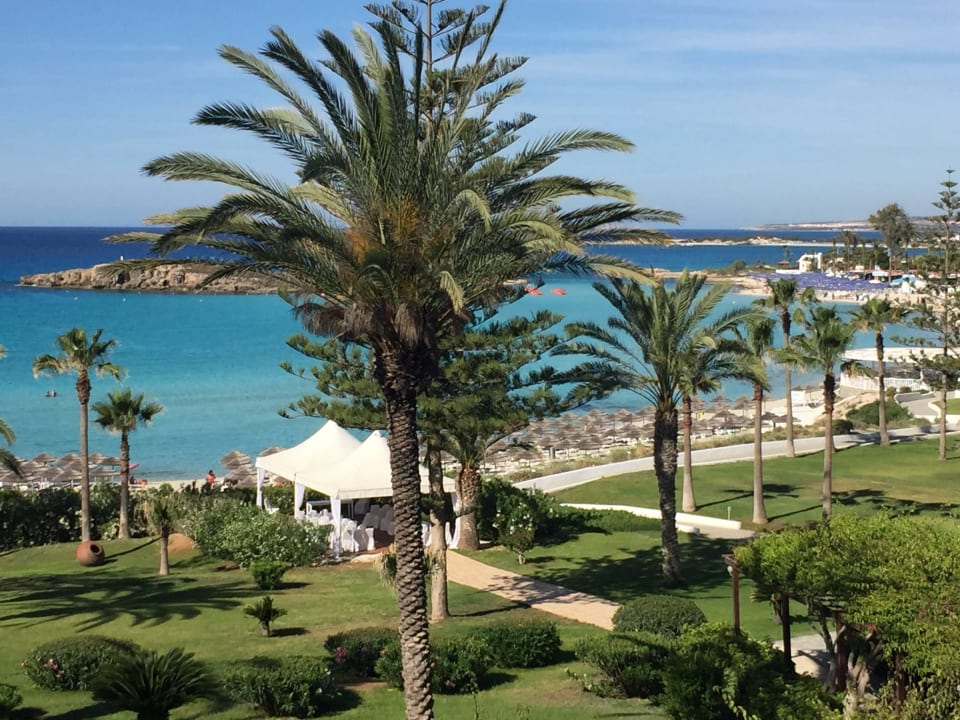Ausblick aus unserem zimmer Hotel Nissi Beach Resort