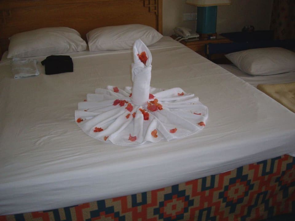 Zimmer Services SUNRISE Holidays Resort (Adults Only)