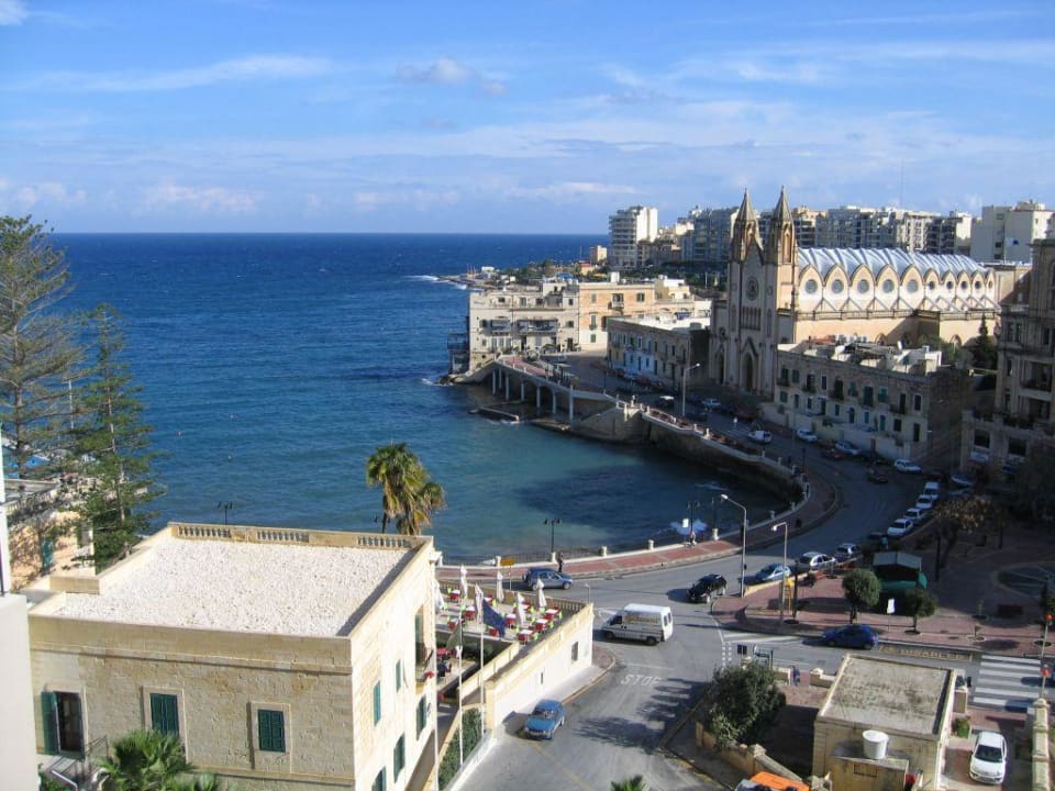 Ausblick Le Meridien St. Julians Malta Marriott Resort & Spa