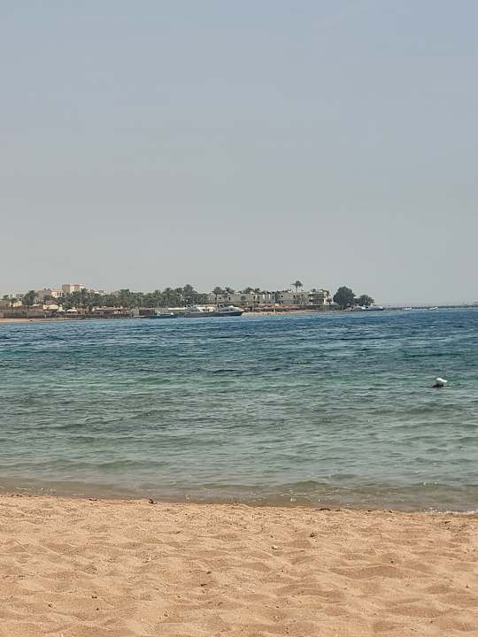 Strand Menaville Safaga