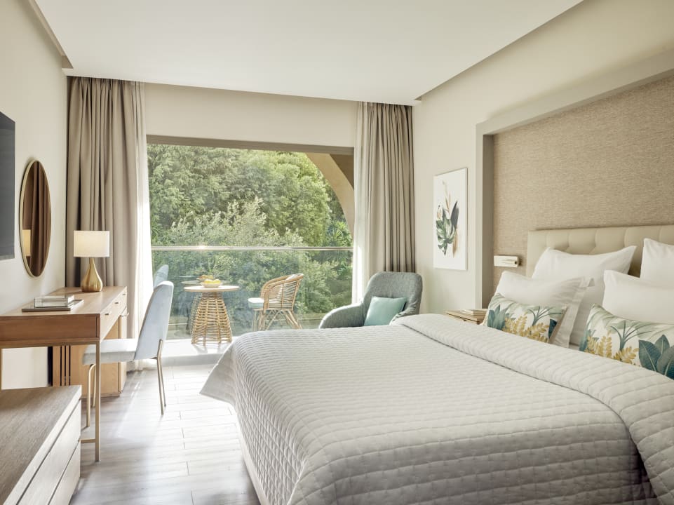 Zimmer MarBella, Mar-Bella Collection