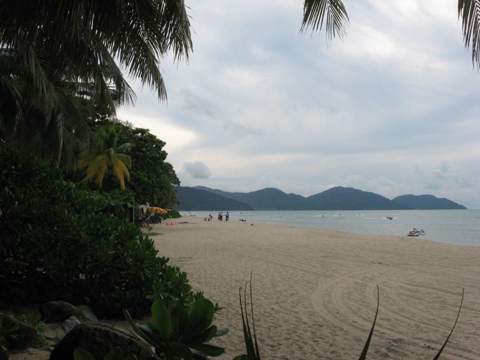 Strand des Shangri-La's Rasa Sayang Resort  Hotel Shangri-La Rasa Sayang Resort