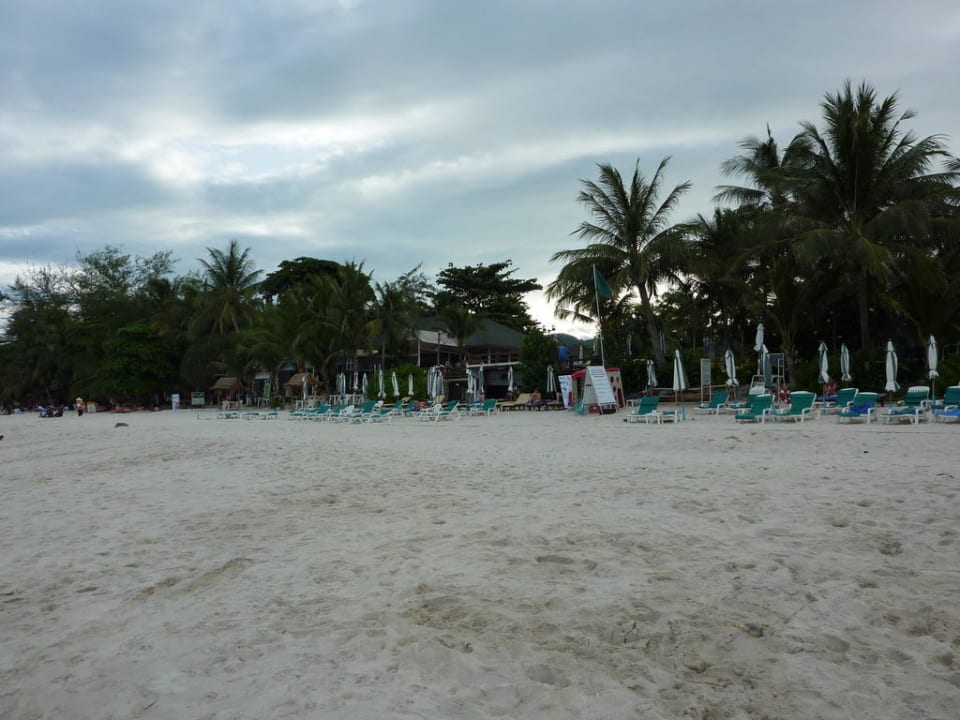 Vom Wasser ausgesehen Banana Fan Sea Resort