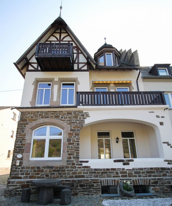 Außenansicht Apartments Alkener Villa