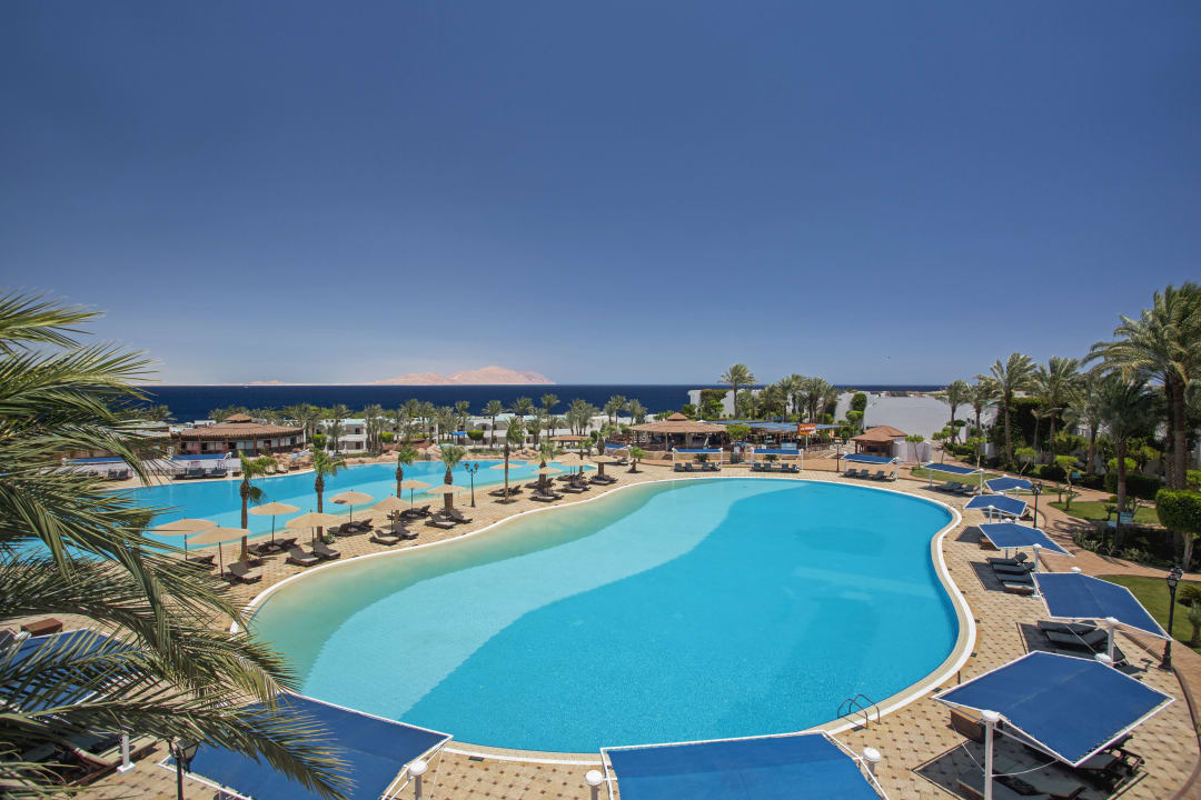 Pool Sultan Gardens Resort