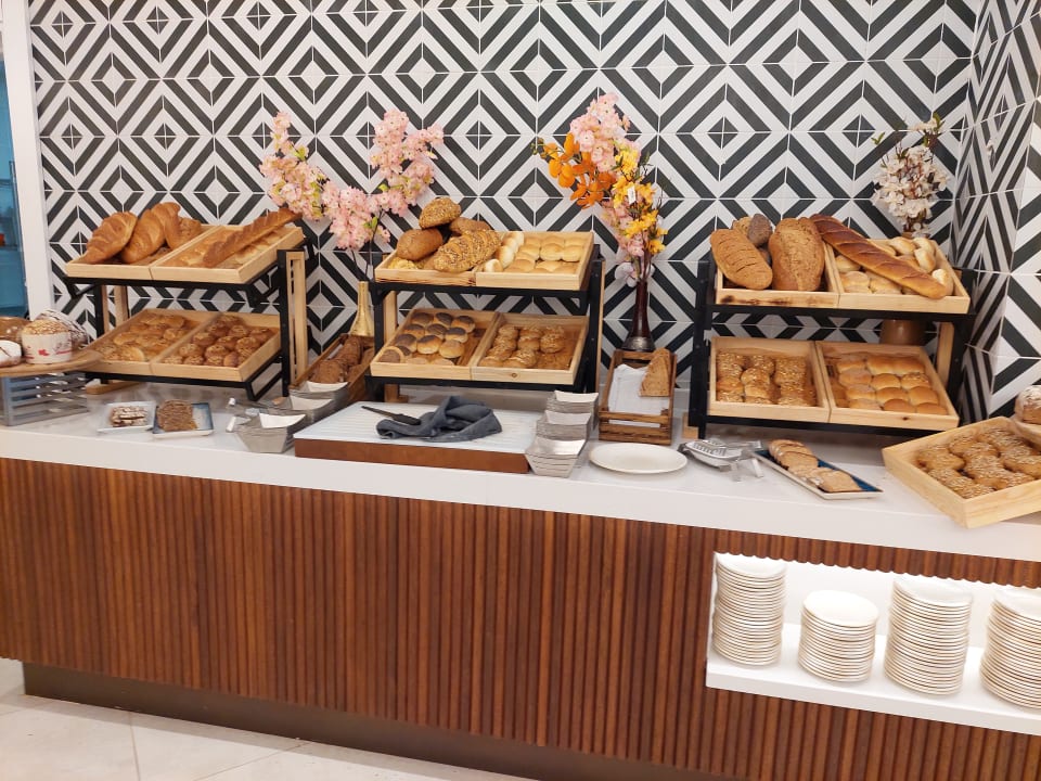 Gastro Jacaranda Luxury Resort