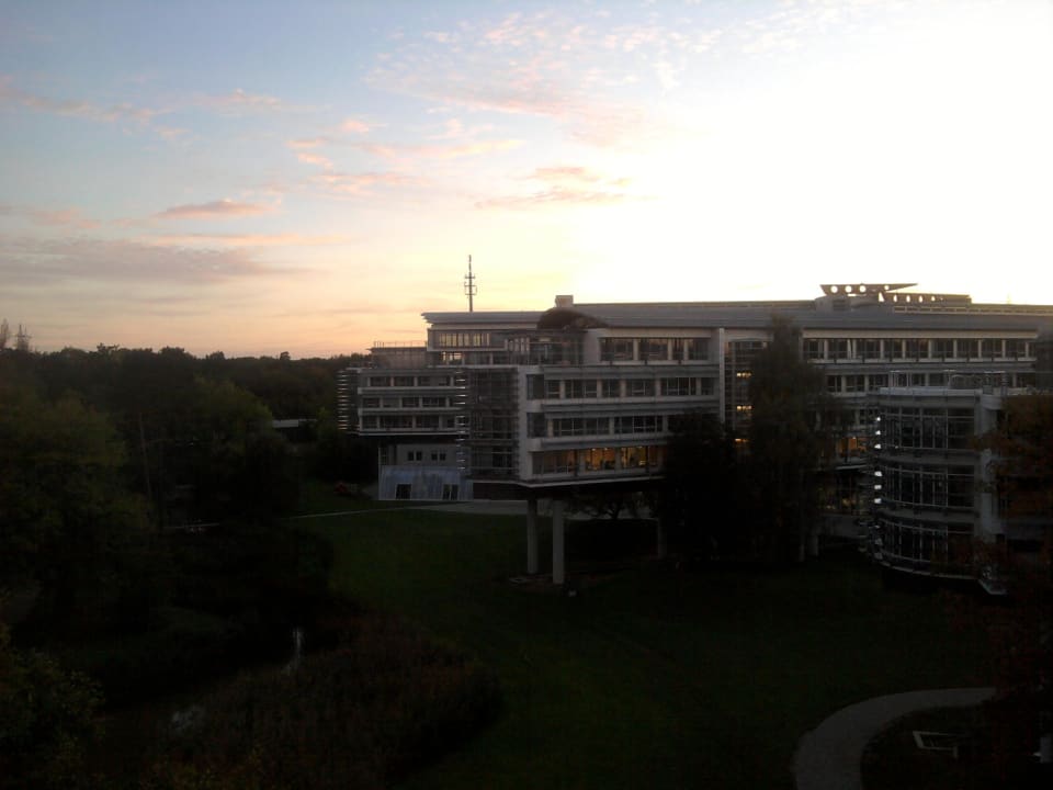 Gebäudekomplex Kongresshotel Potsdam am Templiner See