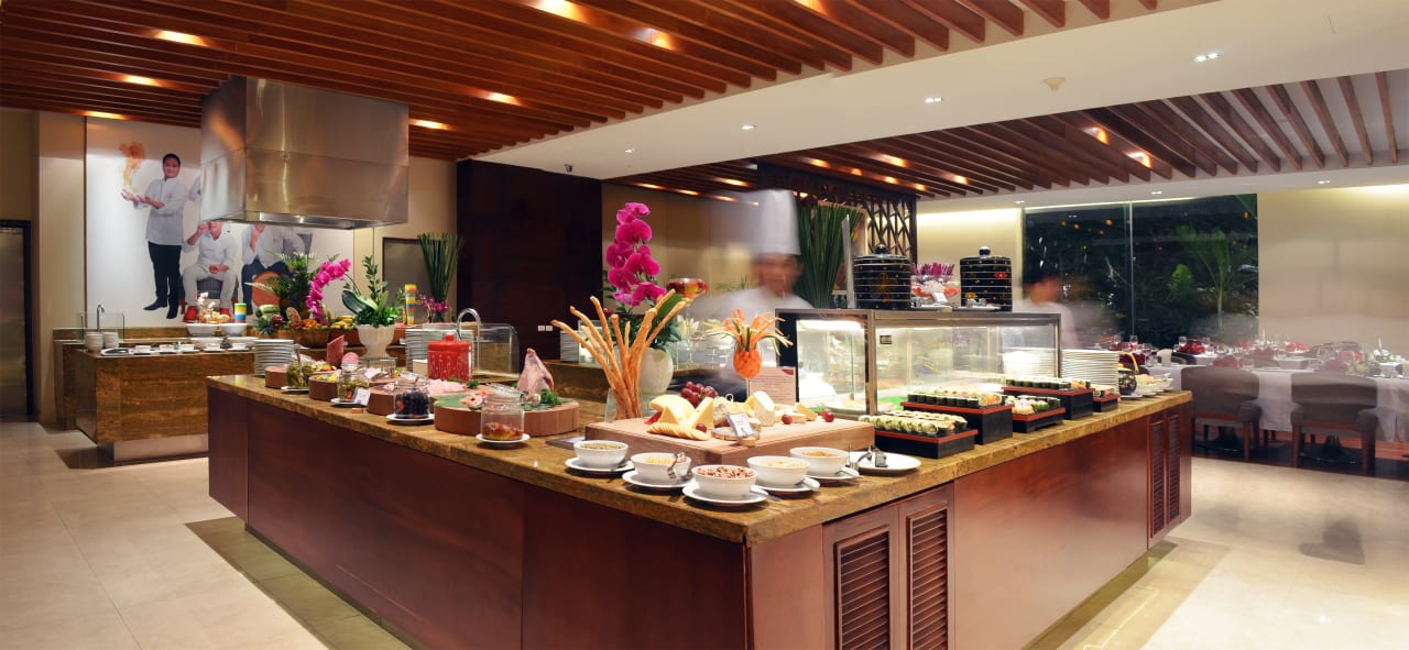 Restaurant Hotel Crowne Plaza West Hanoi