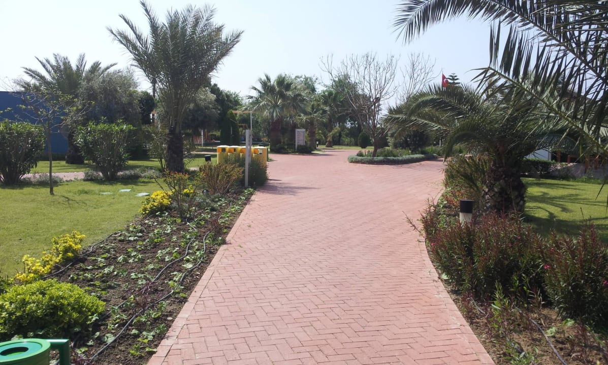 Weg zum Strand Sunis Elita Beach Resort & Spa