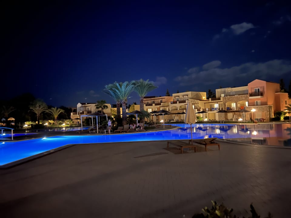Pool Pilot Beach Resort