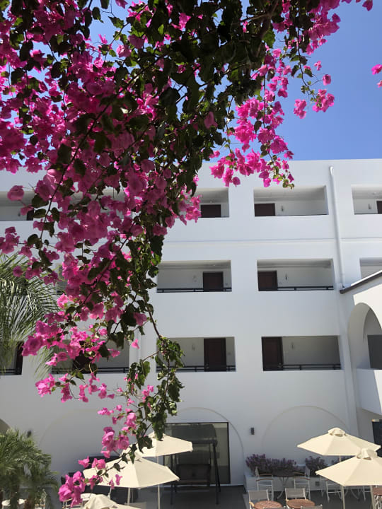 Außenansicht TUI BLUE Oceanis Beach and Spa Resort