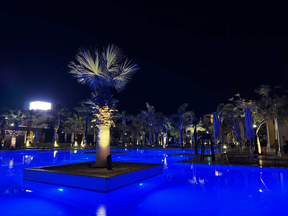 Pool Steigenberger Aqua Magic