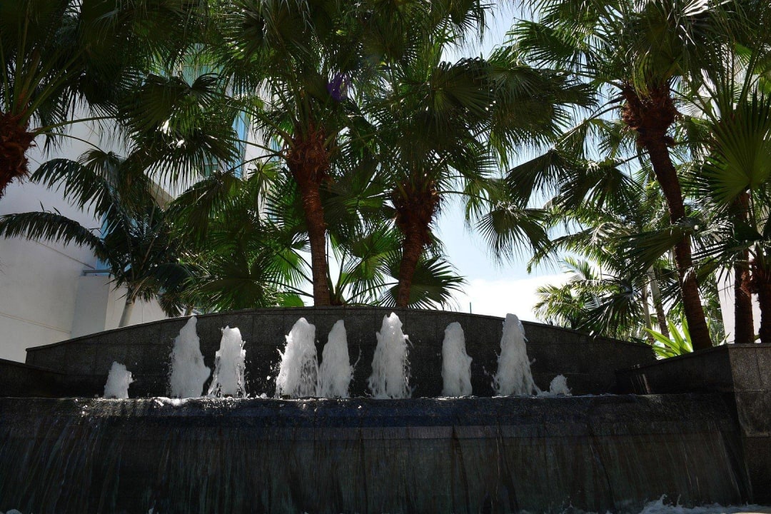 Springbrunnen Diplomat Resort & Spa Hollywood, Curio Collection by Hilton