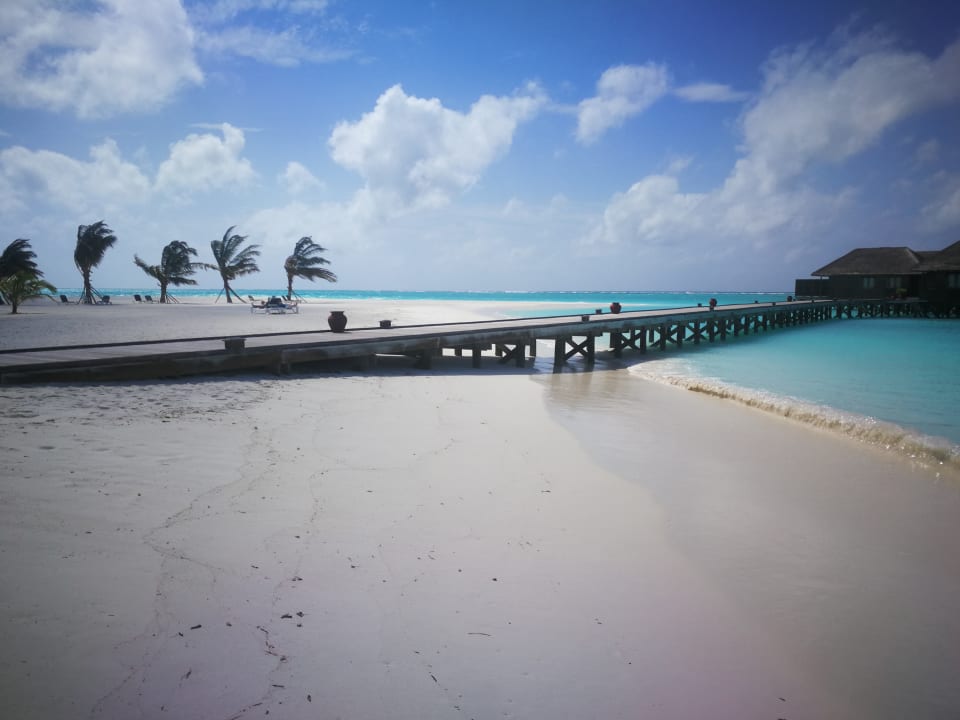Strand Meeru Maldives Resort Island