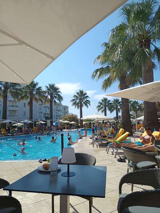 Pool allsun App.-Hotel Orient Beach