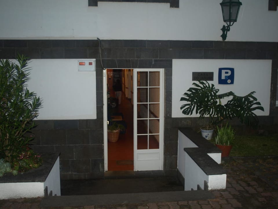 Eingang zur Pension Hotel Residencial Casa Do Jardim