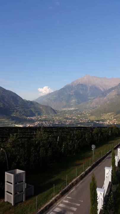 Ausblick Small & Beautiful Hotel Gnaid