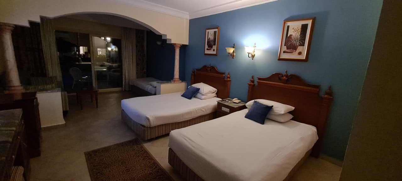 Zimmer Hotel Titanic Palace