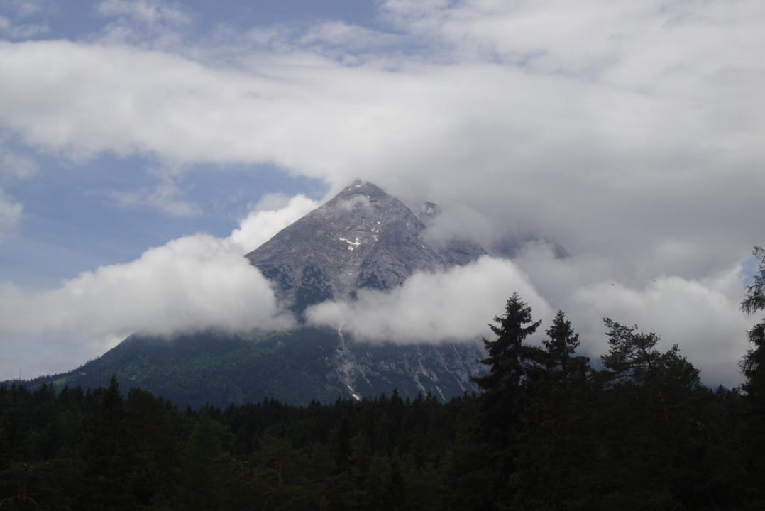 Zimmeraussicht Hotel Quellenhof Leutasch, Tirol