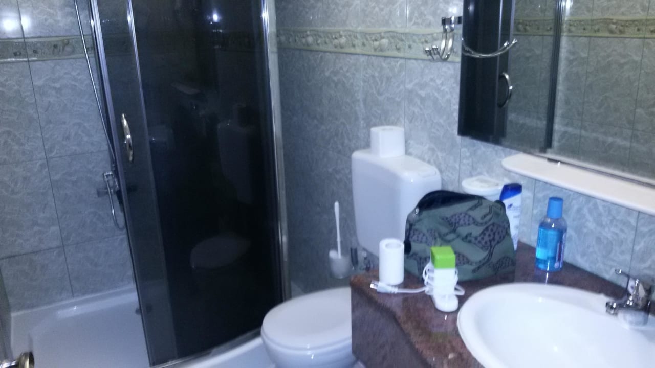 Bad sonst ok. Hotel Nevada Hamburg