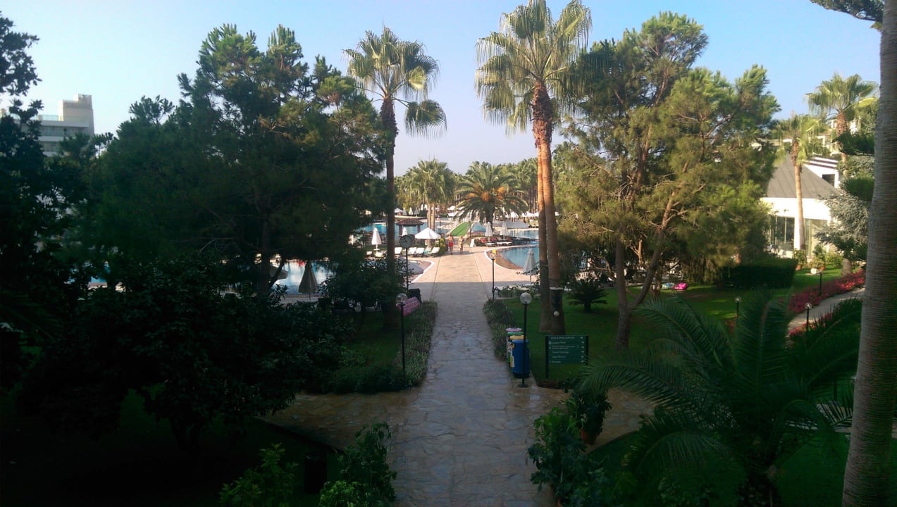 Zugang zu den Pools Arum Barut Collection