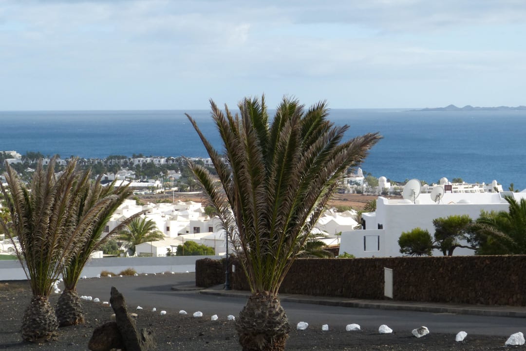 W drodze na wulkan, przy hotelu Hotel THB Tropical Island