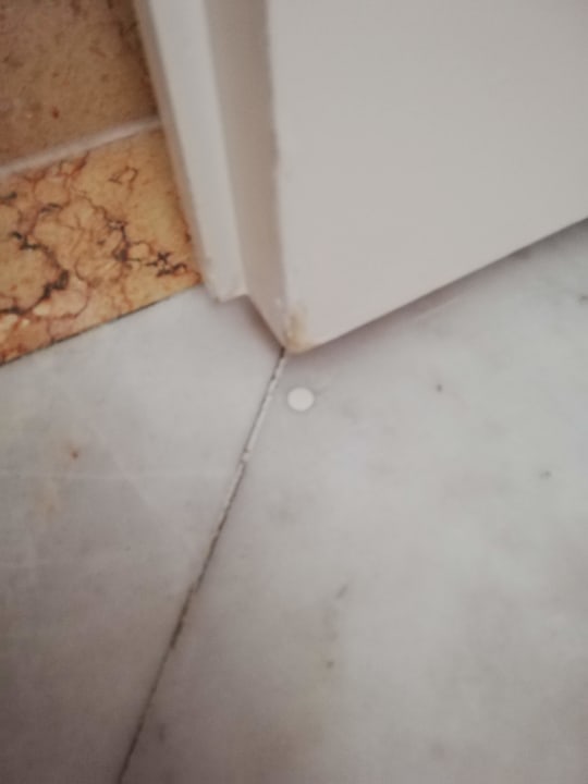 Zimmer Neptune Luxury Resort