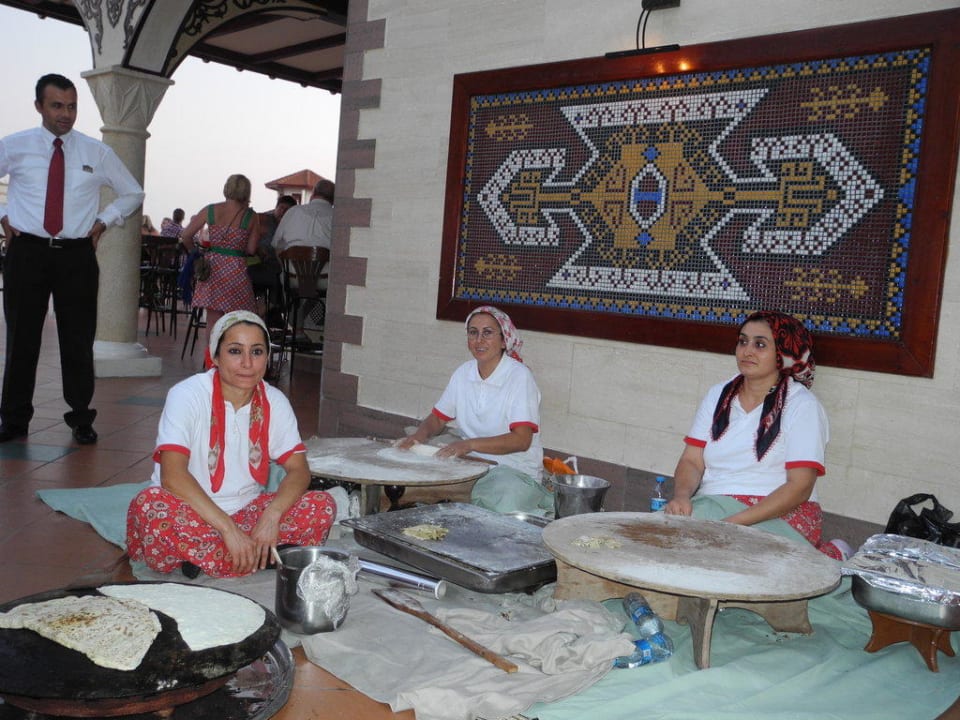 Türkischer Abend - vor dem Restaurant Ali Bey Club