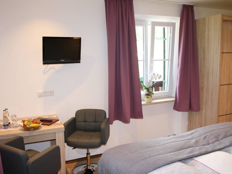 Zimmer 9 Hotel Hausberg