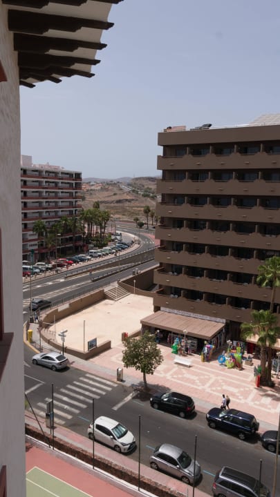 Blick von oben in das "Innenland" Hotel Parque Tropical