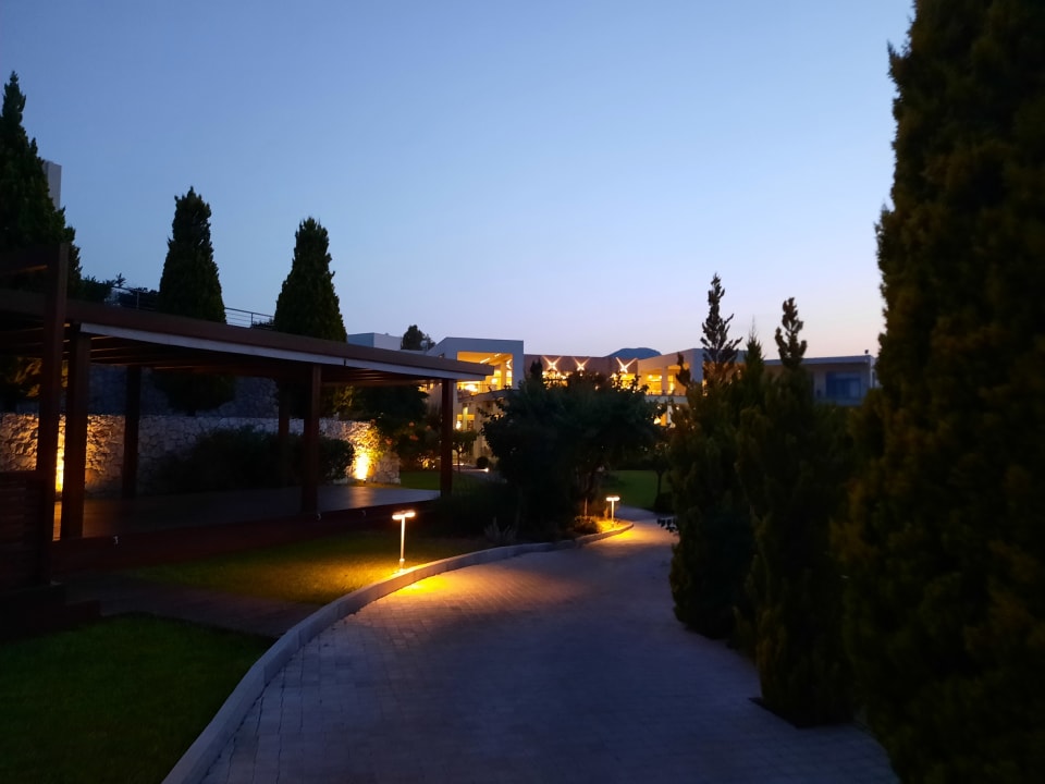 Gartenanlage SENTIDO Port Royal Villas & Spa