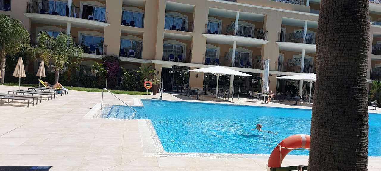 Pool Grupotel Playa de Palma Suites & Spa