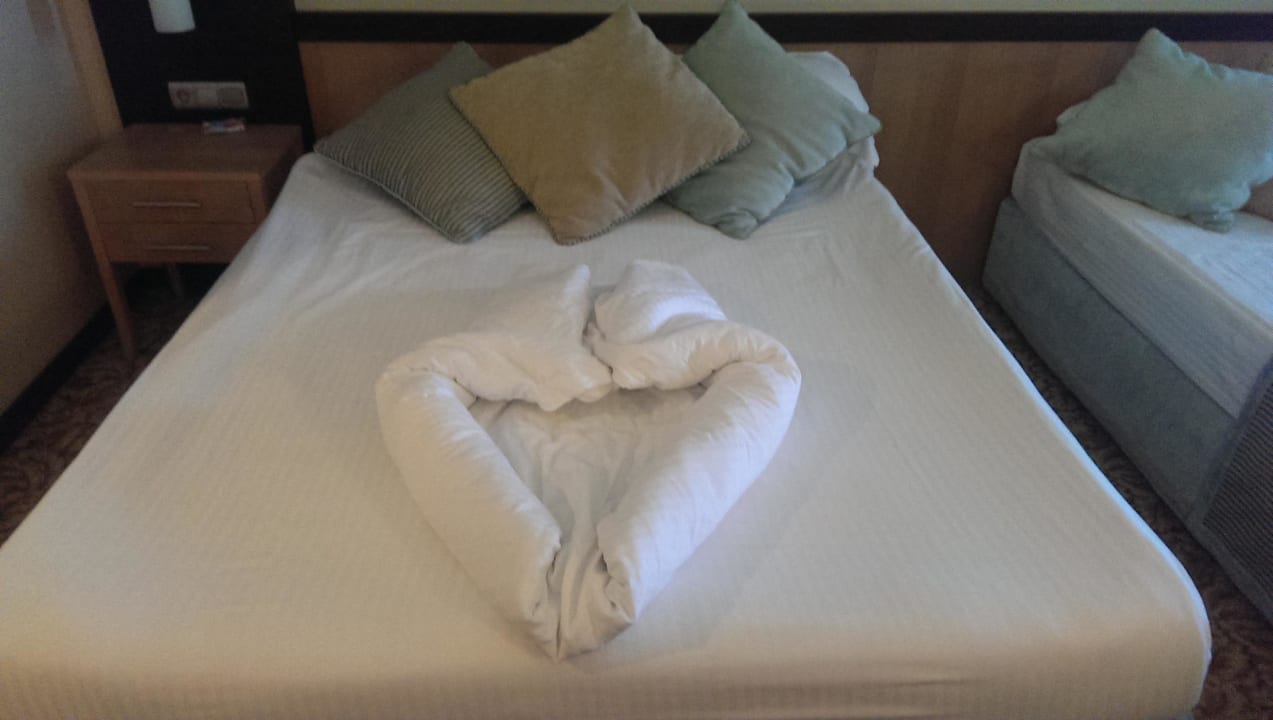 Zimmer  Royal Wings Hotel