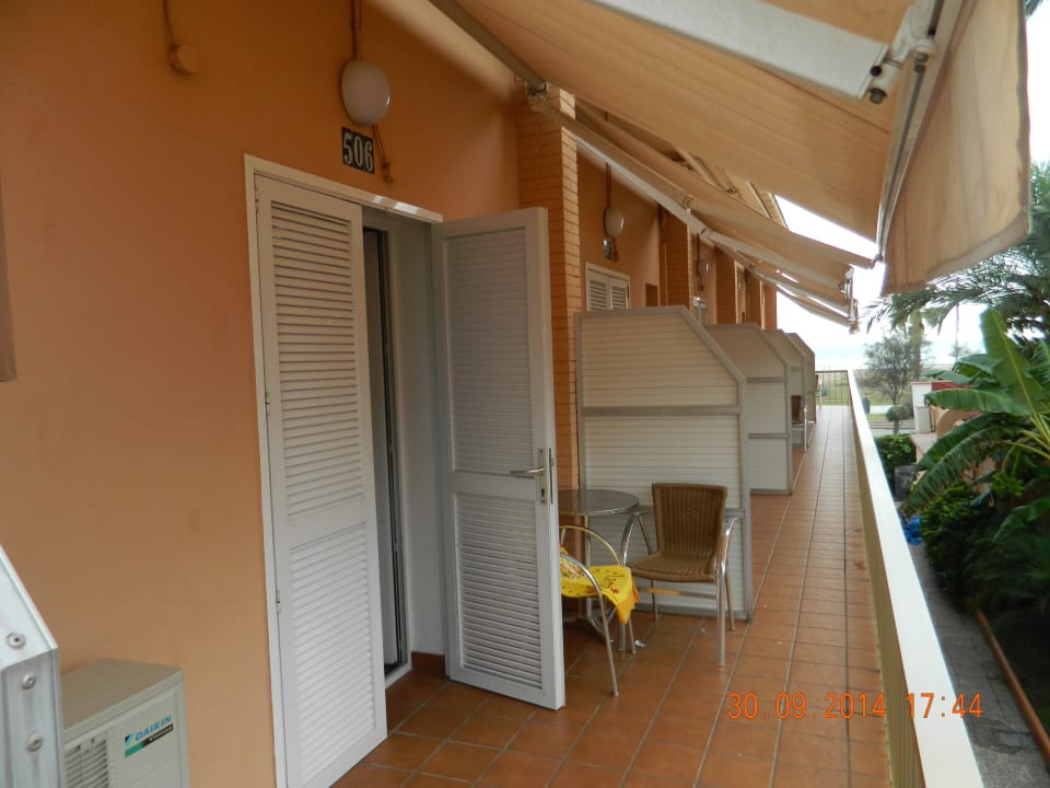 У каждого номера отдельная терраса Aparthotel Solifemar