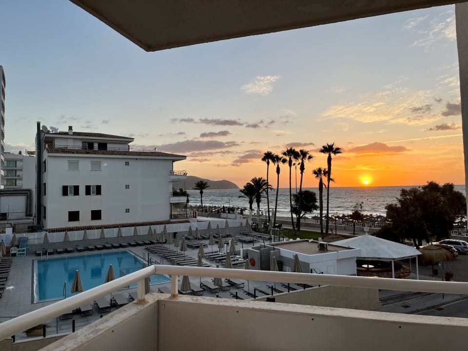Ausblick R2 Veronica Beach Hotel