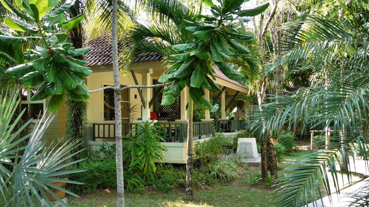 Gardenview Villa Baan Khaolak Beach Resort