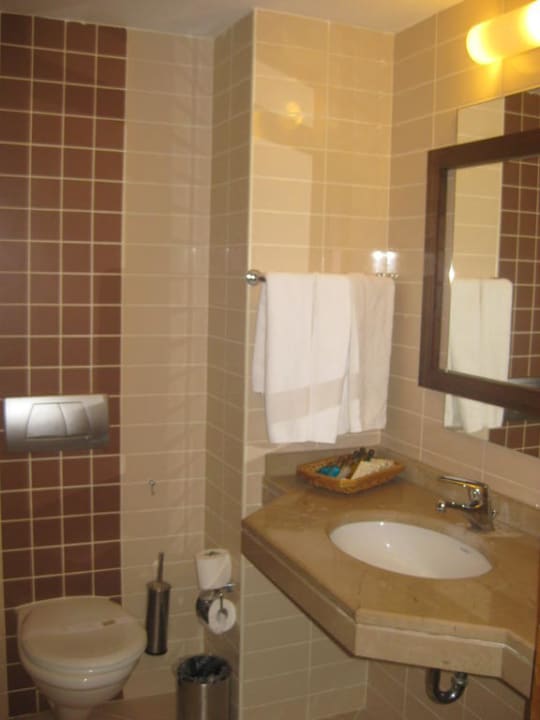 Bad Saturn Palace Resort Hotel