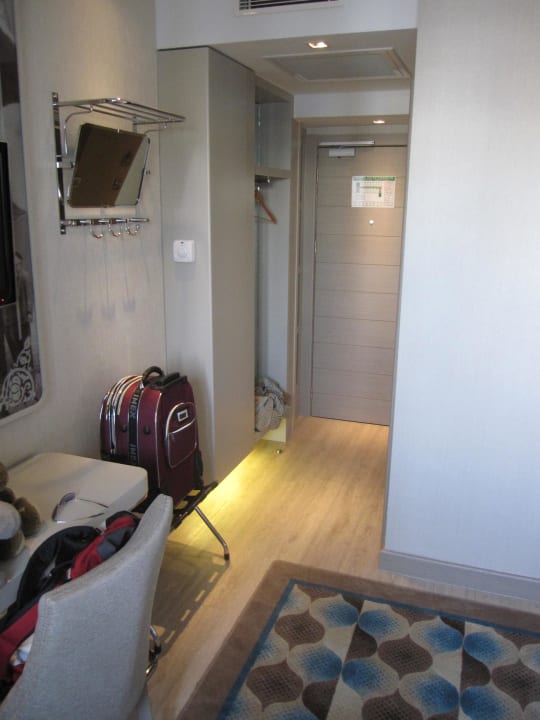 Unser Zimmer (leider unordentlich vor der Abreise) TITANIC Comfort Berlin Mitte