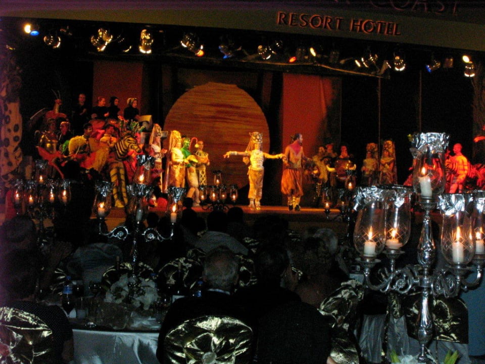 Aufführung VONRESORT Golden Coast