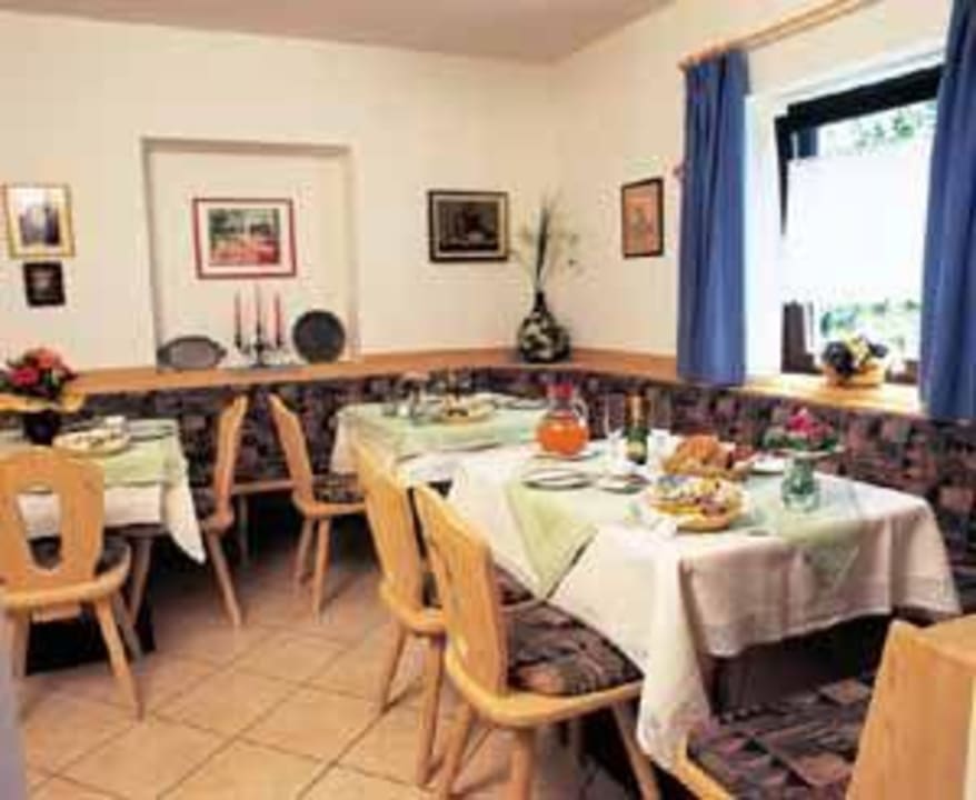 Restaurant/Buffet Garni Meinrad